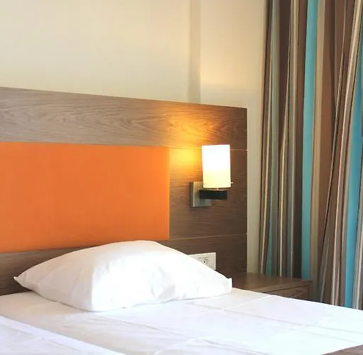 Sea Melody Aparthotel 4*